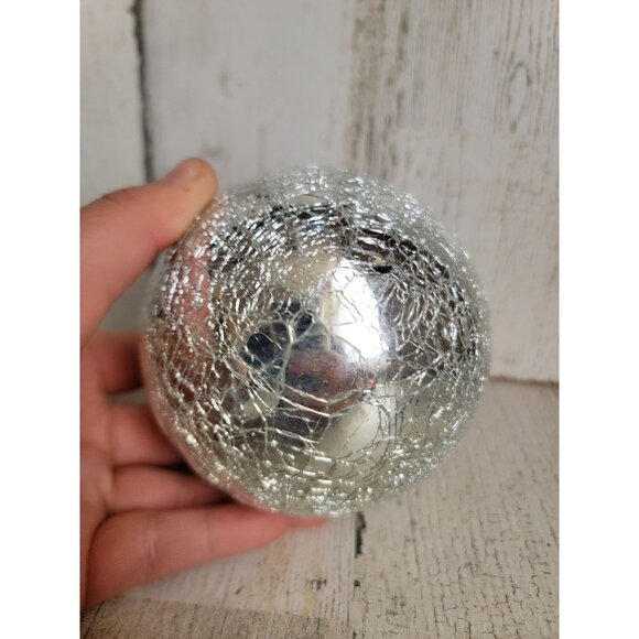 Kugal ? Crackle silver ball ornament Xmas vintage unique - Picture 7 of 8